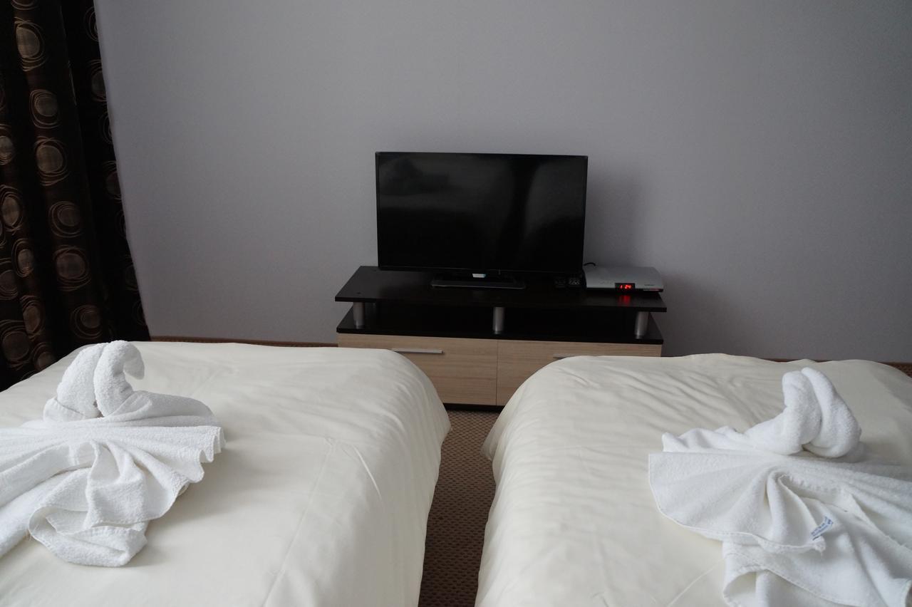 Family Complex Krisbo Hotel Donkovtsi Eksteriør billede